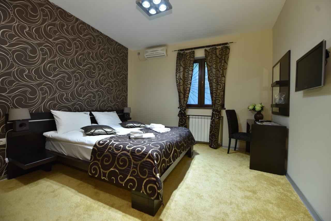 City Code In Joy Belgrade Exterior photo